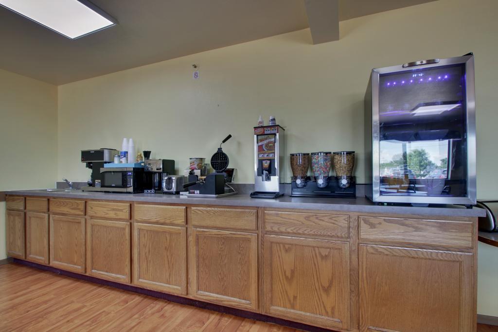 Heritage Grand Inn Canton 외부 사진